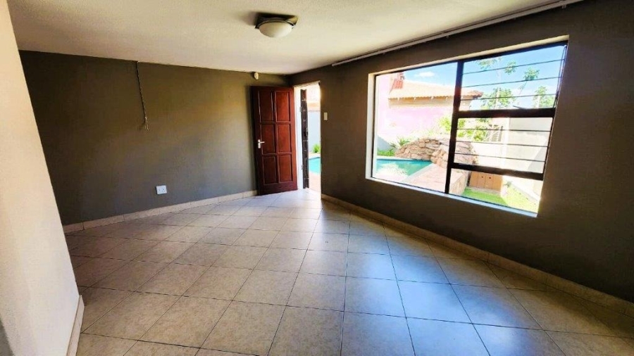 4 Bedroom Property for Sale in Cashan North West